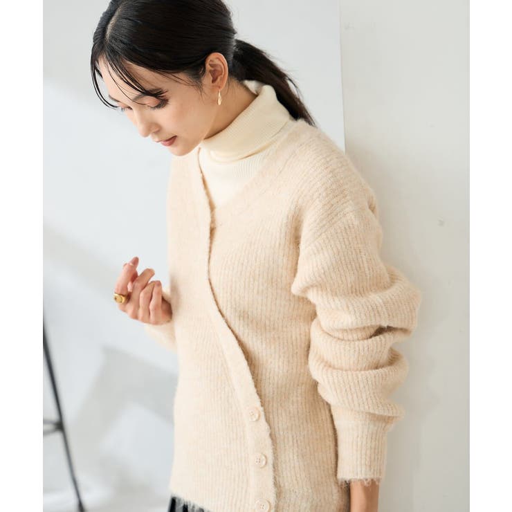 ベージュ | カシュクールライクVネックニット | a.v.v【WOMEN】