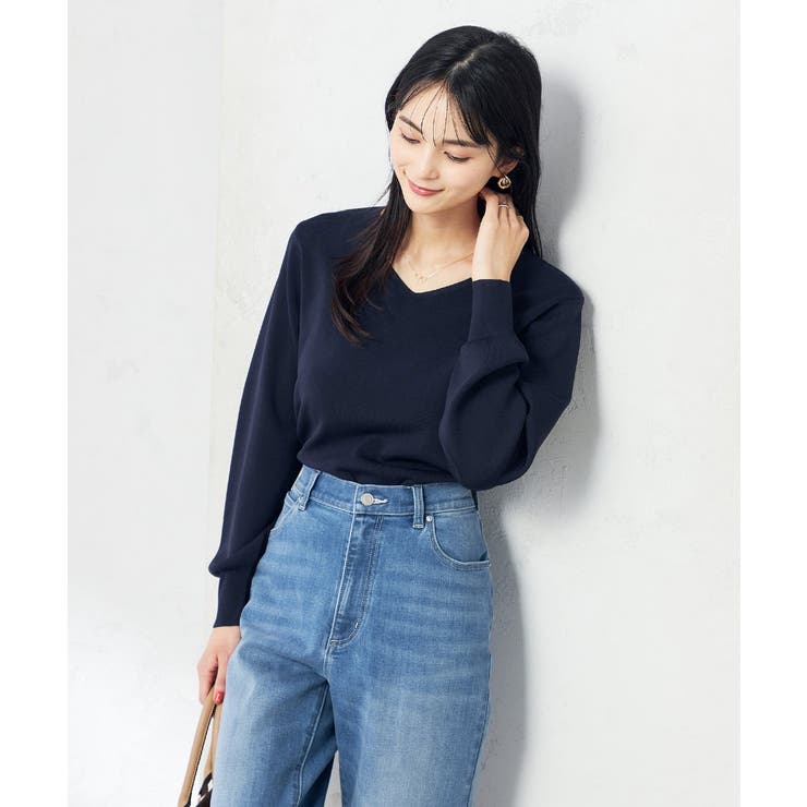 ネイビー | 【洗える/UVカット/WEB限定カラー】Vネックパフスリーブニット | a.v.v【WOMEN】