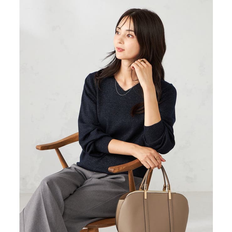 【洗える】ラメVネック美ラクるパフスリーブニット | a.v.v【WOMEN】 | 詳細画像11 