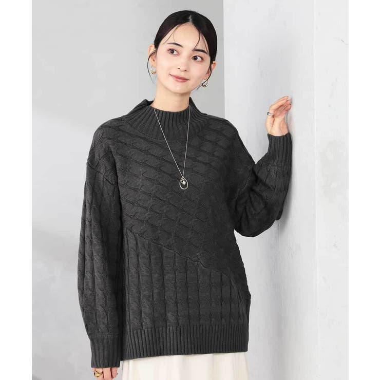 ダークグレー | ケーブル編みバイアスデザインニット | a.v.v【WOMEN】