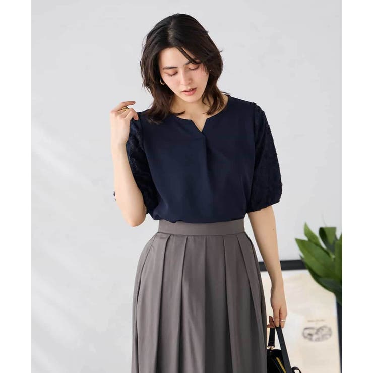 ネイビー | レースジャガードスリーブトップス | a.v.v【WOMEN】