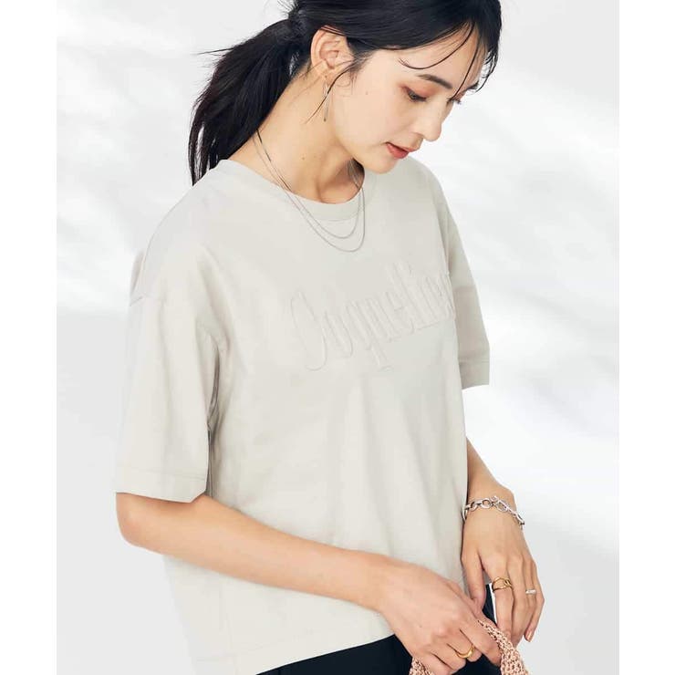 an ★ グリッターロゴクロップドTシャツ FJORD グリッターロゴTシャツ/ブラック/クロップド｜Yahoo