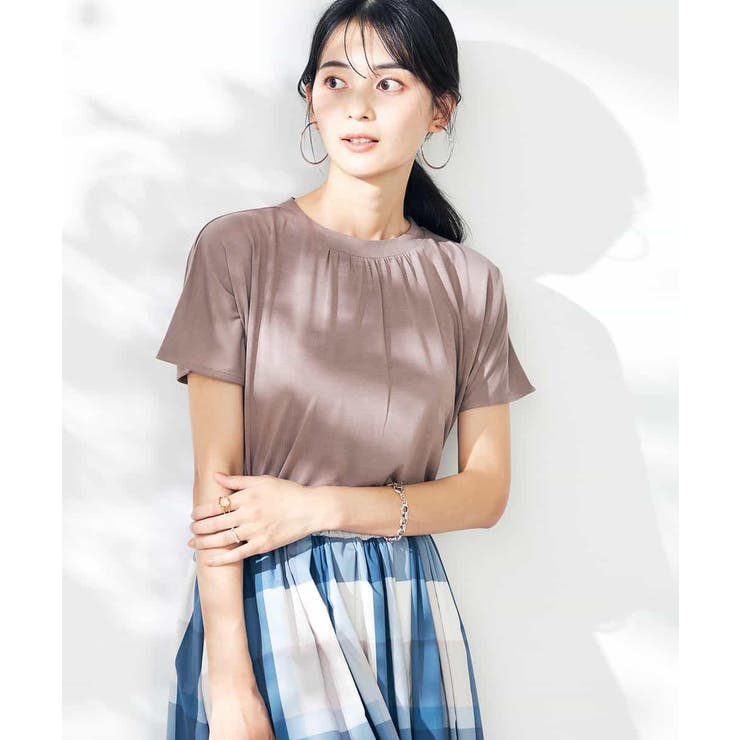 【接触冷感/速乾/UVカット】ギャザーネックフレンチスリーブカットソー | a.v.v【WOMEN】 | 詳細画像1 