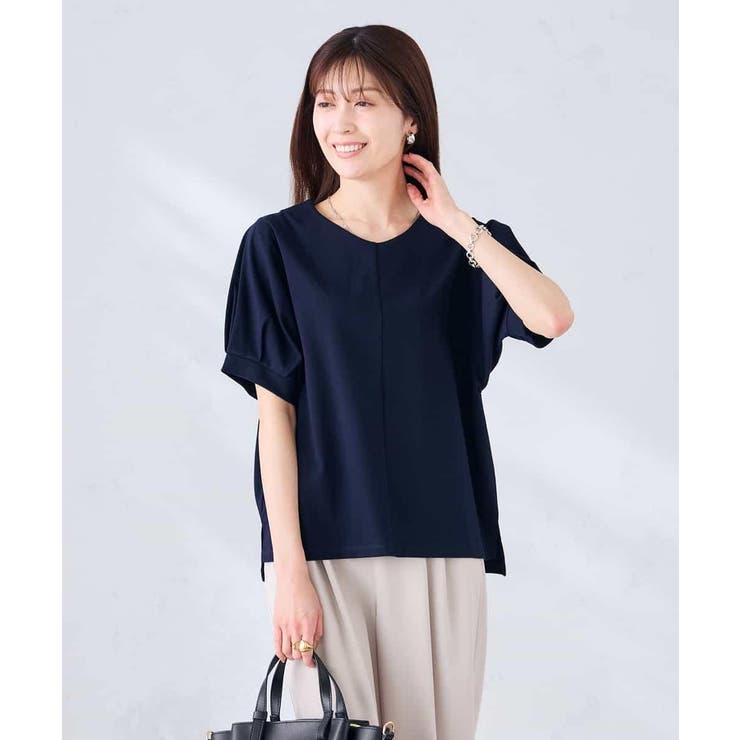 ネイビー | 【接触冷感/UVカット】タックスリーブVネックカットソー | a.v.v【WOMEN】