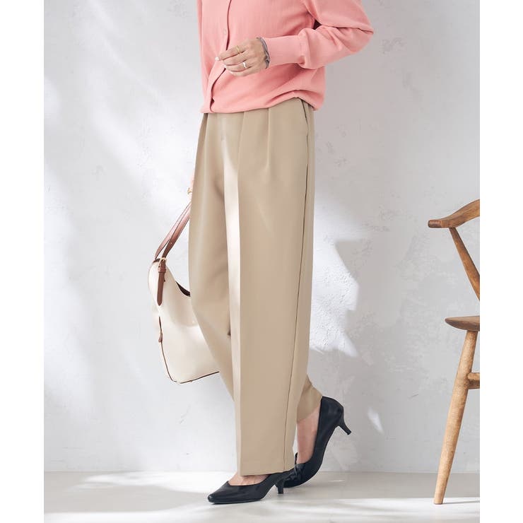 タックワイドテーパードパンツ | a.v.v【WOMEN】 | 詳細画像1 