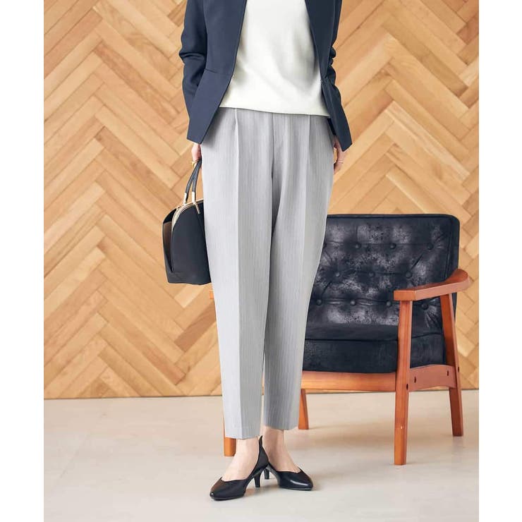 グレーストライプ | 【イージーケア/ストレッチ】美ラクるスッキリ見えテーパードパンツ | a.v.v【WOMEN】