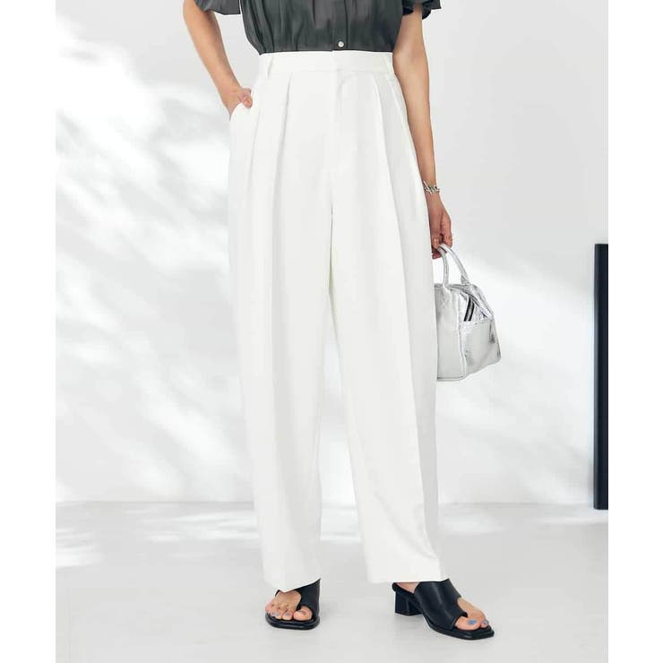 ホワイト | 【洗える】タックワイドテーパードパンツ【WEB限定】 | a.v.v【WOMEN】