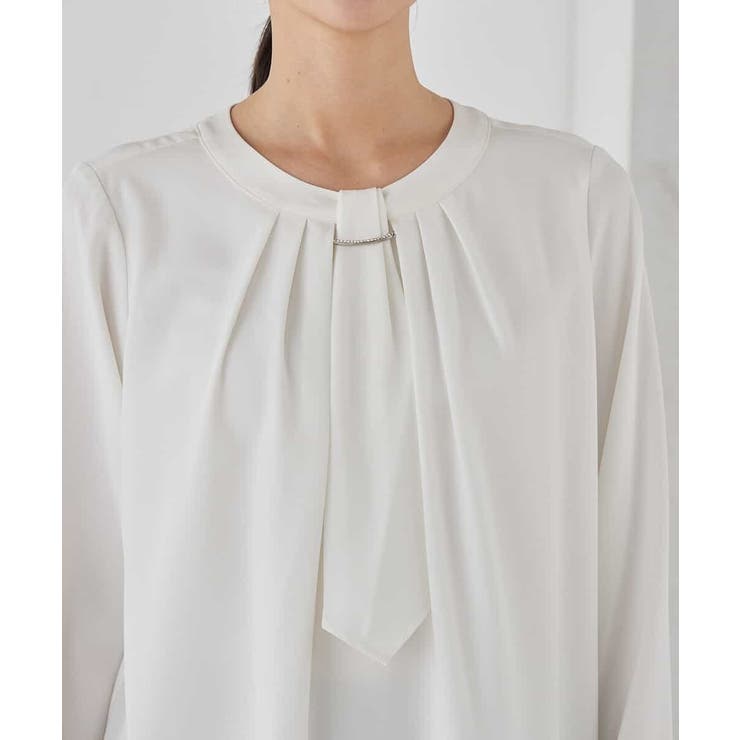 【洗える/ストレッチ】ボウタイメタルチャームブラウス | a.v.v【WOMEN】 | 詳細画像35 