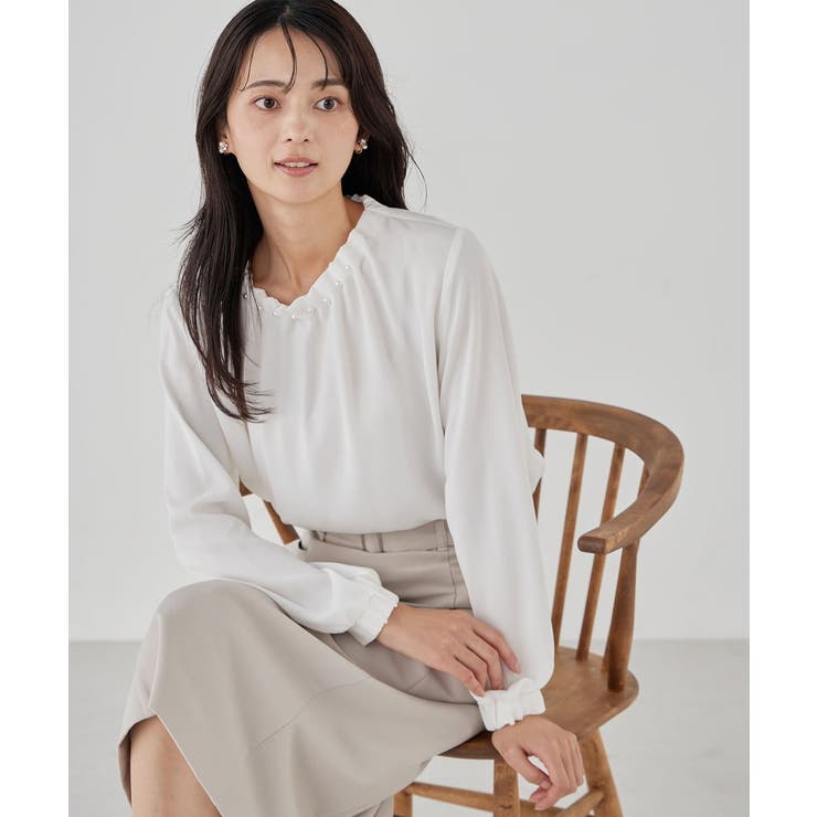 ホワイト | 【洗える】タックネックブラウス | a.v.v【WOMEN】