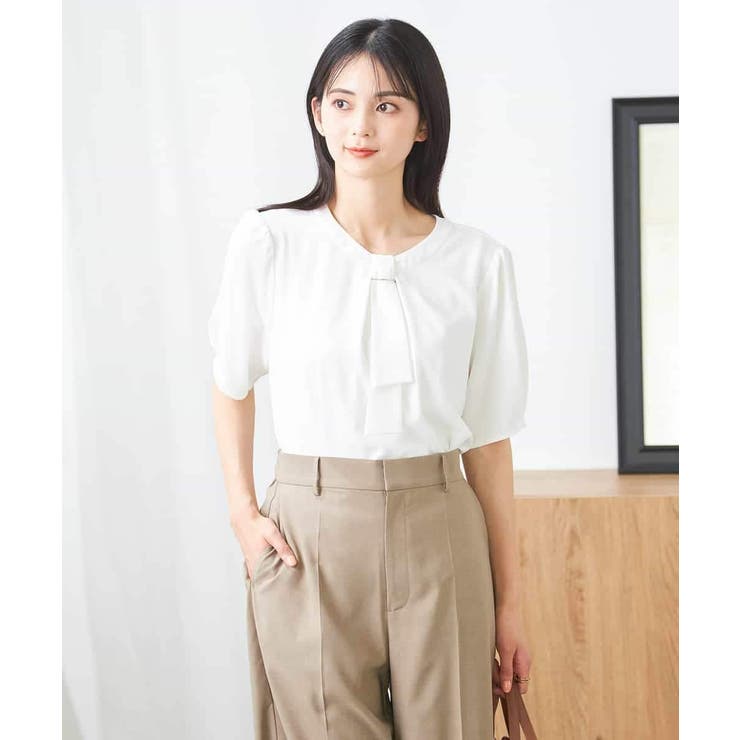 ホワイト | チャーム付きボウタイブラウス | a.v.v【WOMEN】