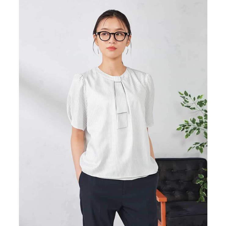 【ストレッチ/洗える】チャーム付きボウタイブラウス | a.v.v【WOMEN】 | 詳細画像3 