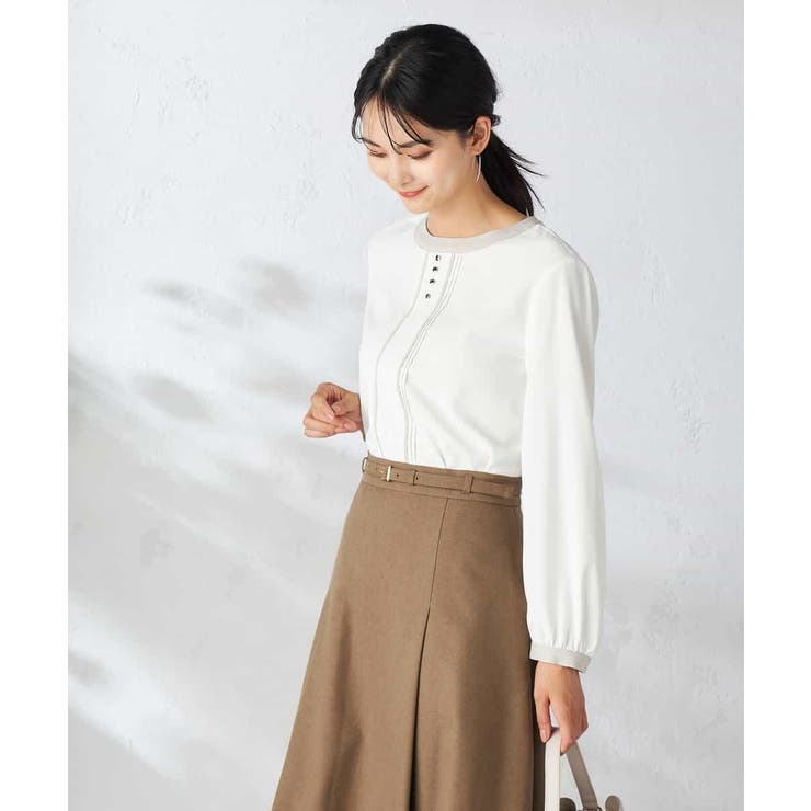 【洗える】バイカラーピンタックブラウス | a.v.v【WOMEN】 | 詳細画像2 