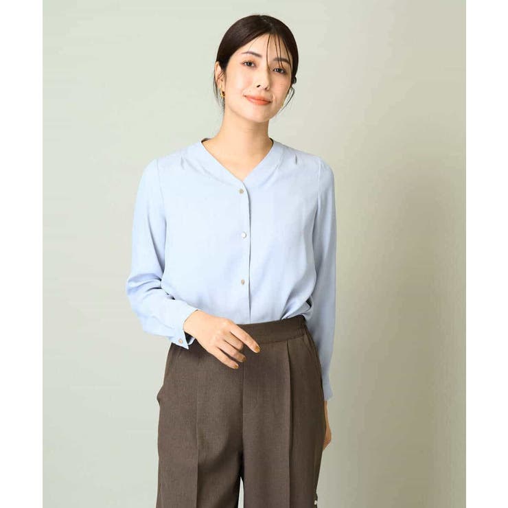 Vネックタックブラウス | a.v.v【WOMEN】 | 詳細画像3 