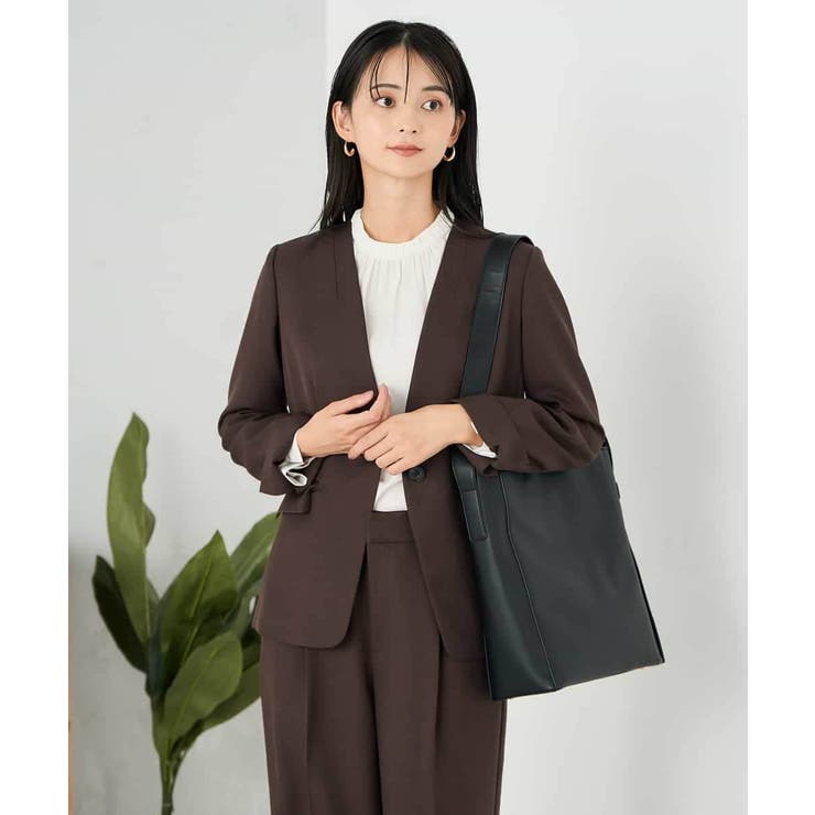 ブラウン | 【洗える/イージーケア/ストレッチ】パウダーツイルVネックジャケット | a.v.v【WOMEN】