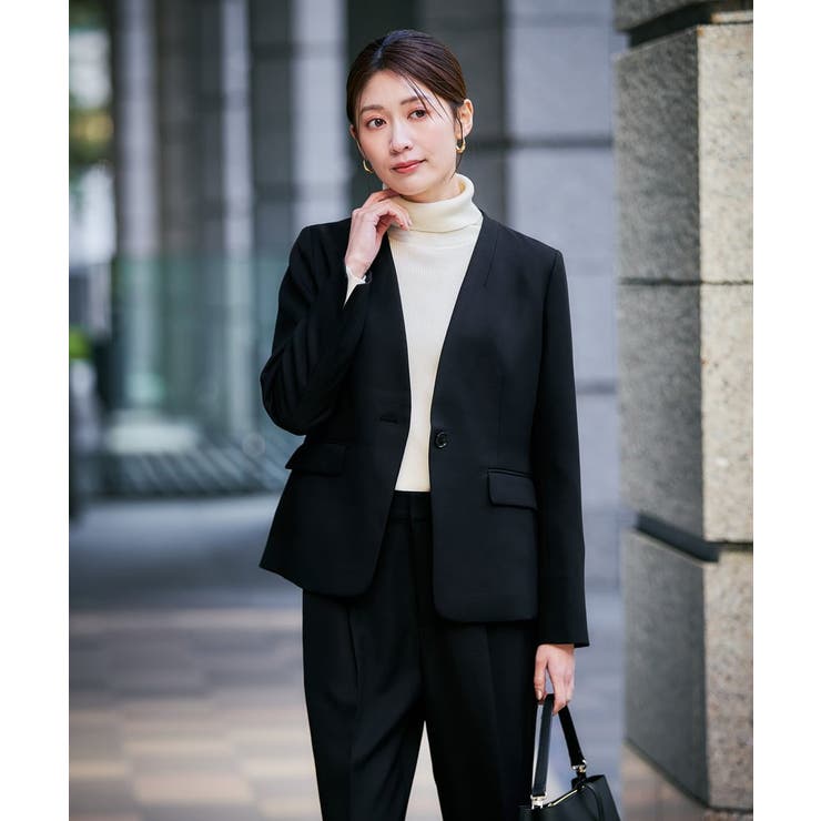 ブラック | 【洗える/イージーケア/ストレッチ】パウダーツイルVネックジャケット | a.v.v【WOMEN】