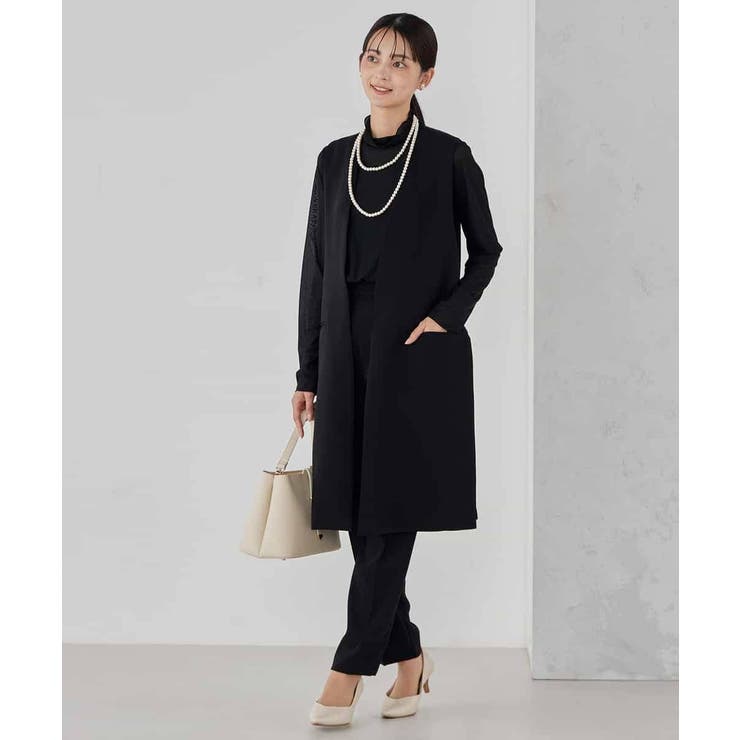 ブラック | サテンサイドスリットジレ【洗える/速乾/毛玉になりにくい/イージーケア】 | a.v.v【WOMEN】