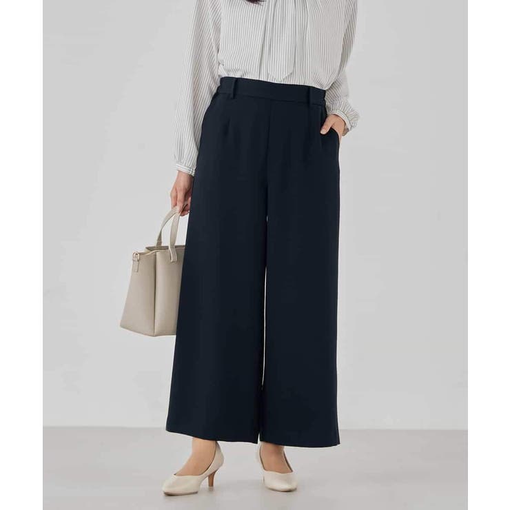 ネイビー | サテンワイドクロップドパンツ【洗える/速乾/毛玉になりにくい/イージーケア】 | a.v.v【WOMEN】