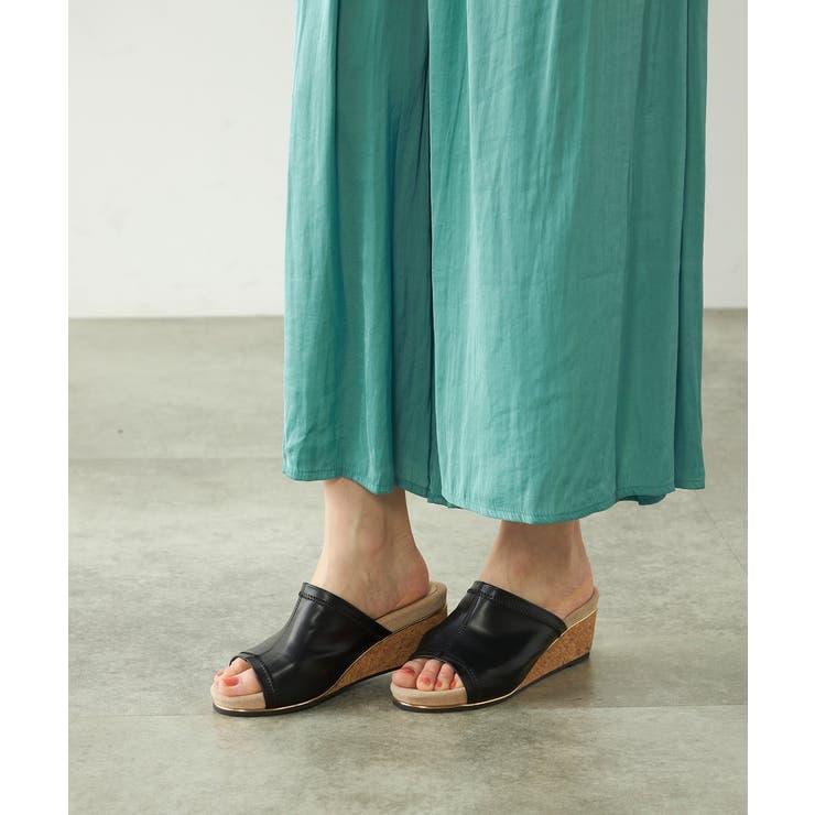 ブラック | フェイクレザーサンダル | a.v.v【WOMEN】