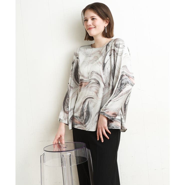 ライトグレー(91) | 【大きいサイズ】アブストラクトプリントブラウス | eur3