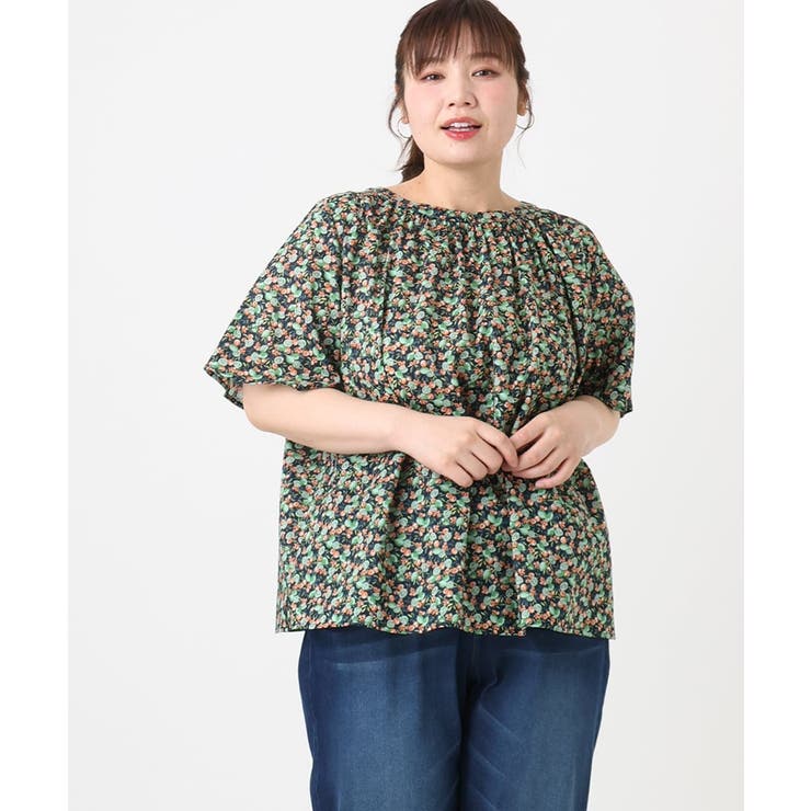 ネイビー(57) | 【大きいサイズ】フルーツプリントブラウス | eur3