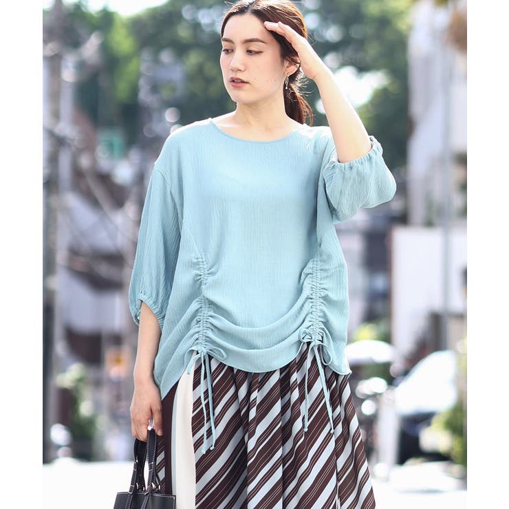 ライトブルー(50) | 【大きいサイズ】スピンドルヘムブラウス | eur3