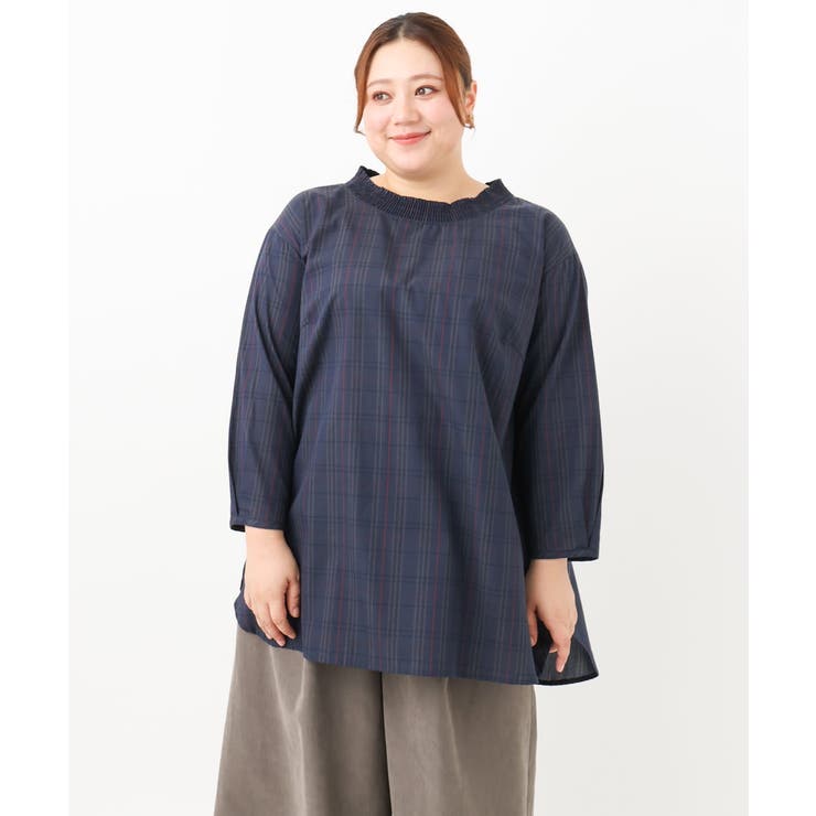 ネイビー(57) | 【大きいサイズ】シャーリングチェックブラウス | eur3