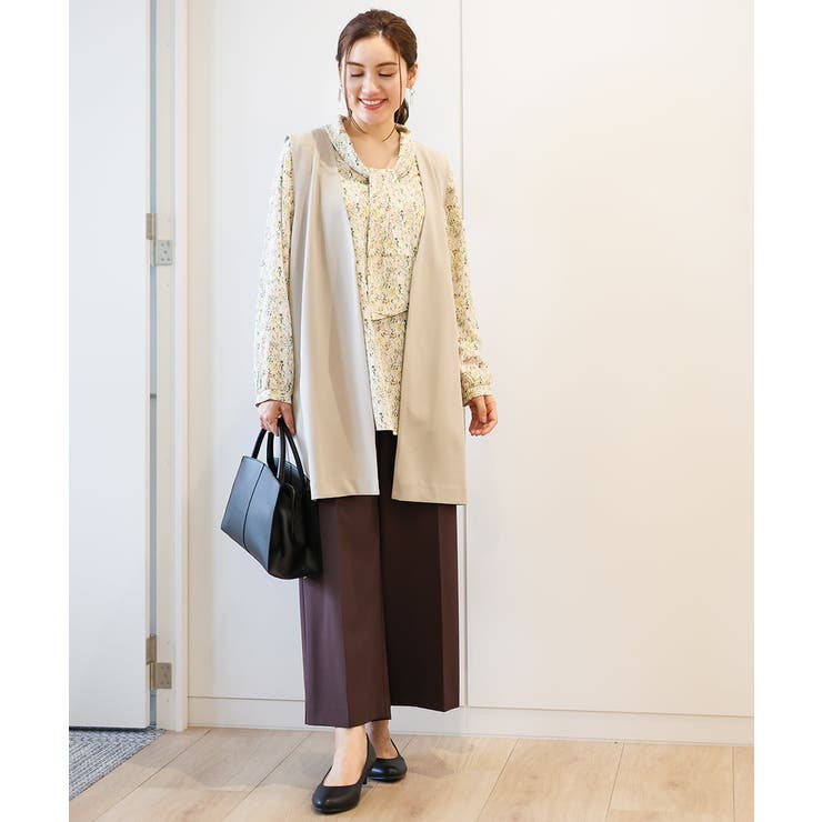 大きいサイズ】カットジョーゼットVネックジレ[品番