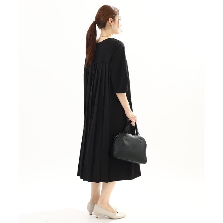 新品未使用　ファーバッグトロンプルイユワンピース　130cm 大きいサイズ】バックプリーツワンピース[品番：ITKW0021212