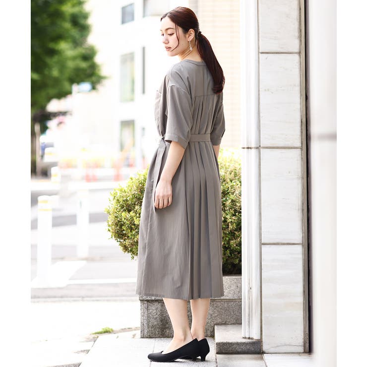 大きいサイズ】バックプリーツワンピース[品番：ITKW0017935]｜eur3