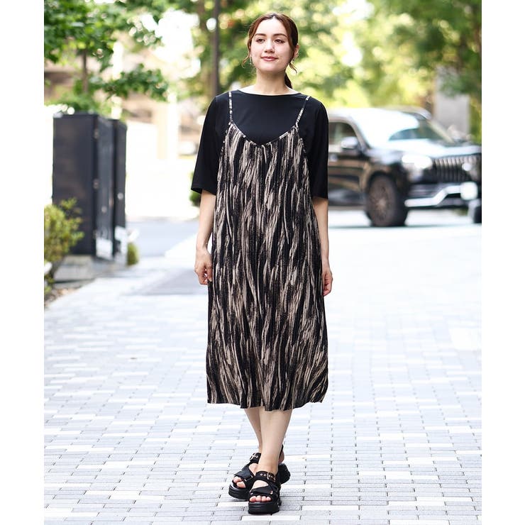 ダークグレー(93) | 【大きいサイズ】プリーツキャミワンピース | eur3