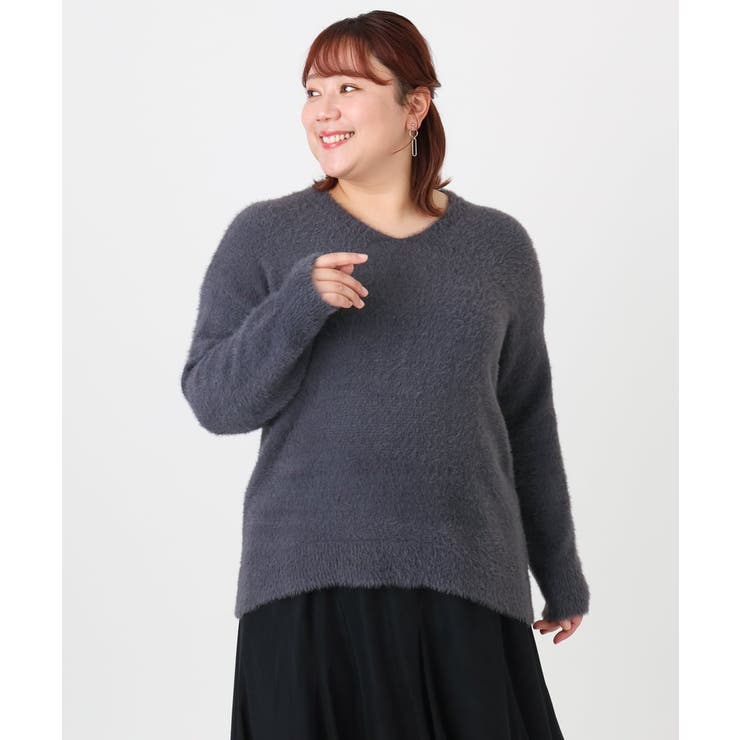 ダークグレー(93) | 【大きいサイズ/a.v.v×eur3】フェザーヤーンVネックニット | eur3
