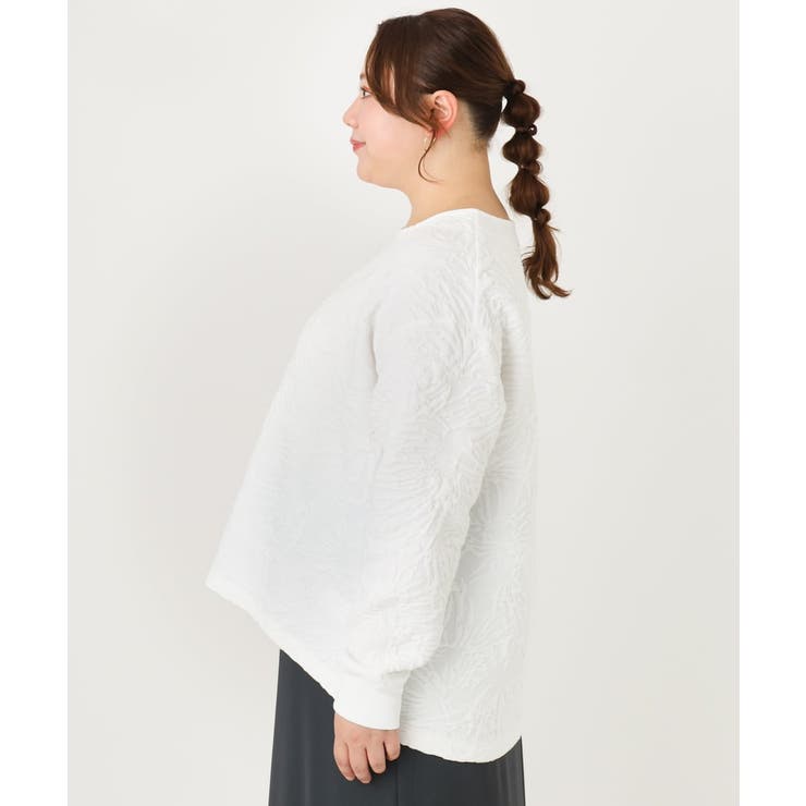 【大きいサイズ/a.v.v×eur3】ボタニカルジャカードプルオーバー 大きいサイズ/a.v.v×eur3】ボタニカルジャカードプルオーバー