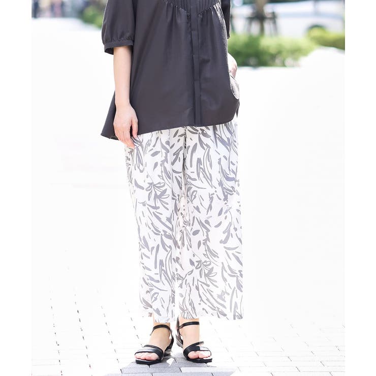 【大きいサイズ/a.v.v×eur3】リーフプリントパンツ | eur3 | 詳細画像1 