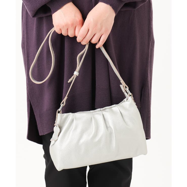 シルバー | レザータックコンパクトショルダーバッグ | eur3