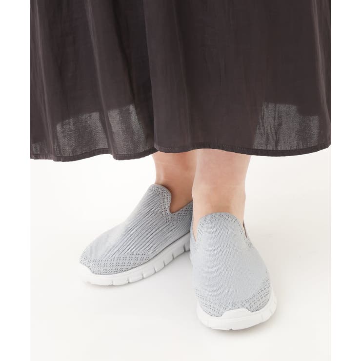 グレー(92) | 【幅広さんOK！ワイズ4E】ニットスニーカー | eur3