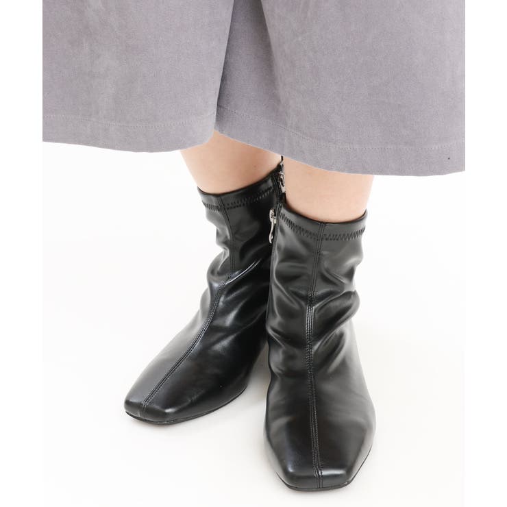 ブラック(94) | 【幅広さんOK！ワイズ4E】スクエアトウブーツ | eur3