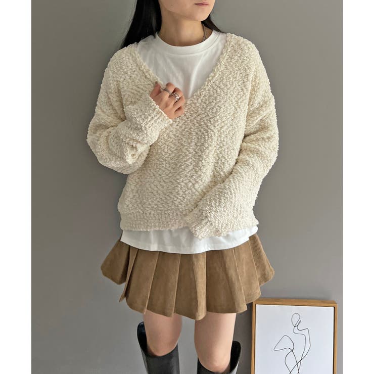 ホワイト | ゆるシルエットVネックブークレーニット | Jewelobe