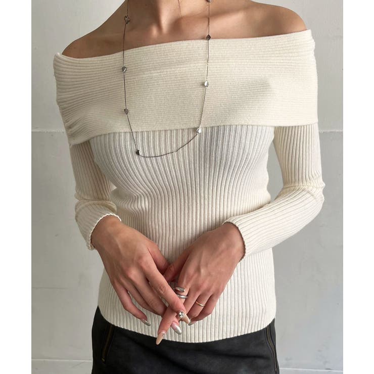 オフホワイト | ワイドオフショルタイトニットトップス | Jewelobe