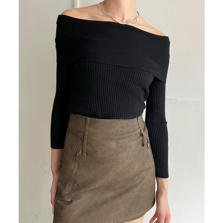 ブラック | ワイドオフショルタイトニットトップス | Jewelobe