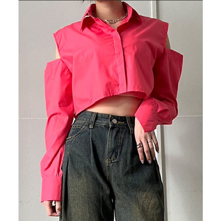 ピンク | ショルダーカットアウトクロップドシャツ | Jewelobe