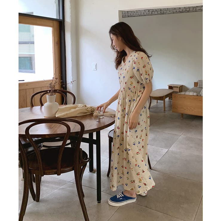 ポップフラワーvネックワンピース 韓国 ファッション 品番 Jlbw Jewelobe ジュエローブ のレディースファッション通販 Shoplist ショップリスト