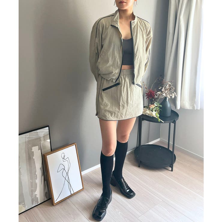 バイカラーパイピングナイロンタッチブルゾン＆ミニスカパンセットアップ | Jewelobe | 詳細画像17 