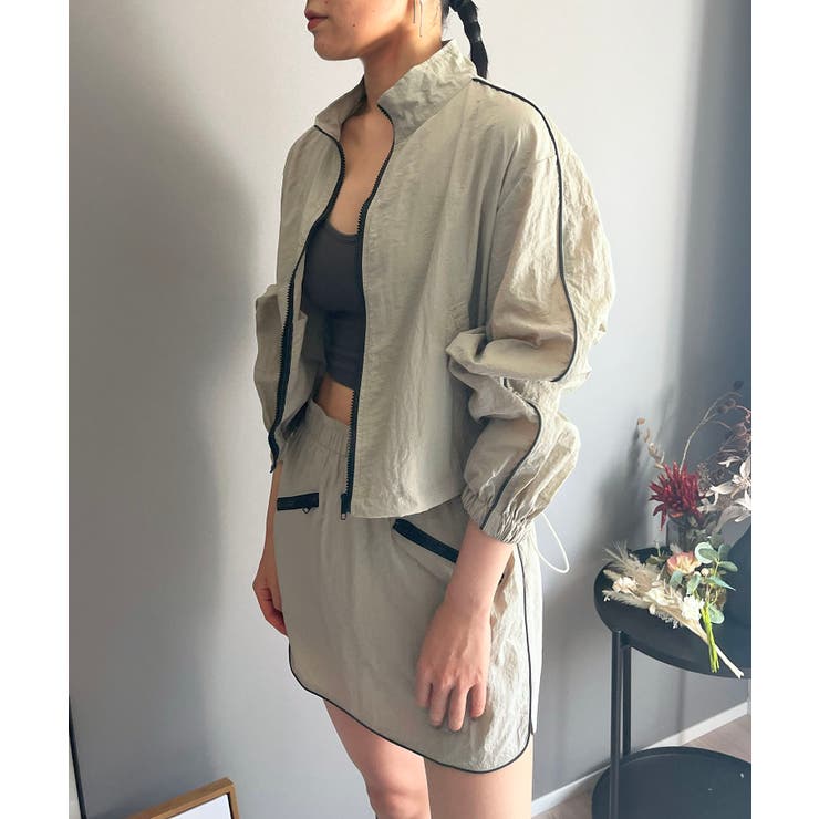 バイカラーパイピングナイロンタッチブルゾン＆ミニスカパンセットアップ | Jewelobe | 詳細画像21 