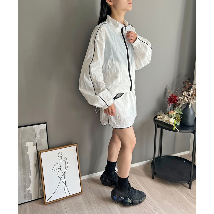 バイカラーパイピングナイロンタッチブルゾン＆ミニスカパンセットアップ | Jewelobe | 詳細画像5 