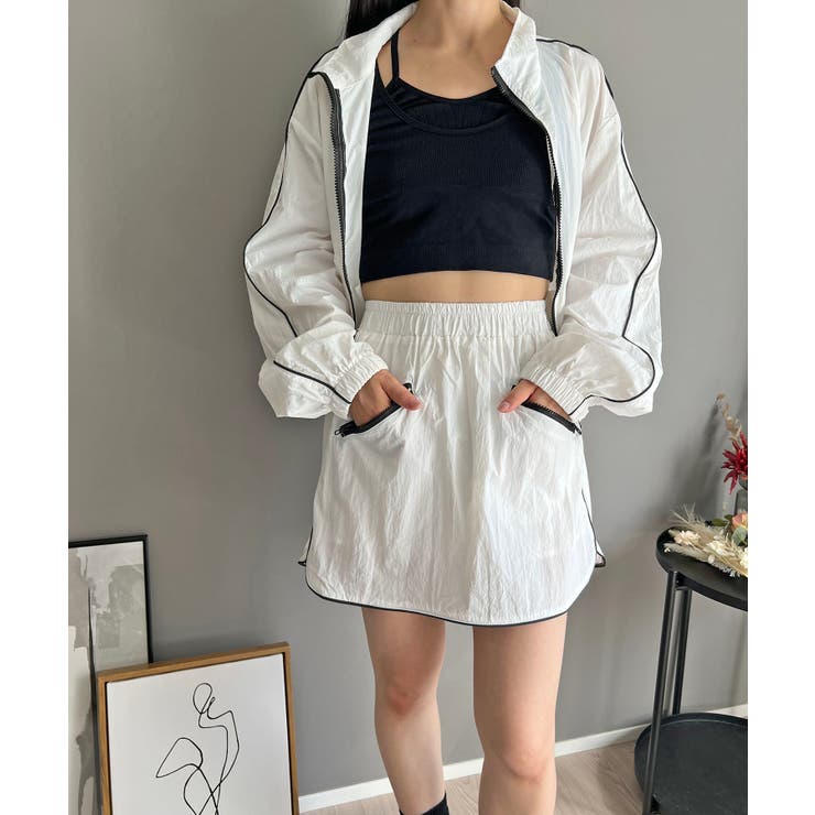 バイカラーパイピングナイロンタッチブルゾン＆ミニスカパンセットアップ | Jewelobe | 詳細画像9 