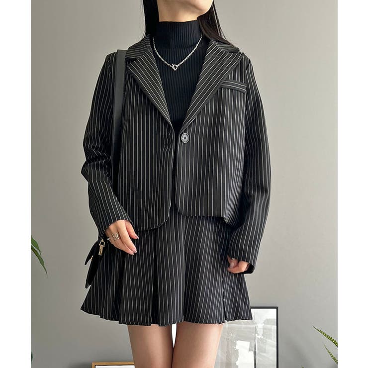 ブラック | ピンストライプジャケット×プリーツスカート セットアップ | Jewelobe