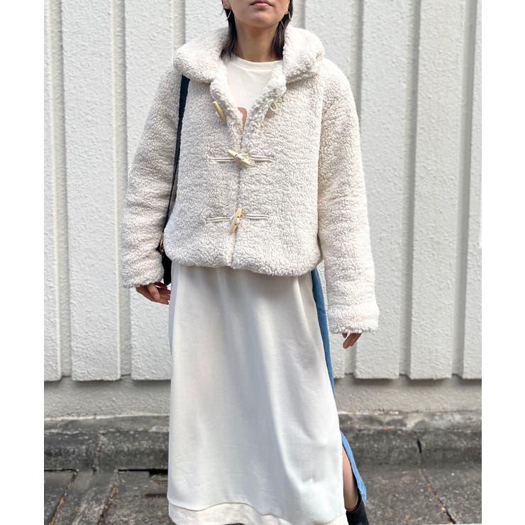 アイボリー | ベアボア中綿ショートダッフル | Jewelobe