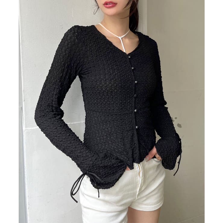 ブラック | スリーブリボンセミシアーカットタイトトップス | Jewelobe