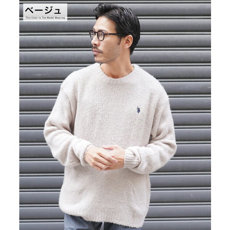 ベージュ