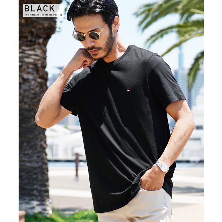 ブラック